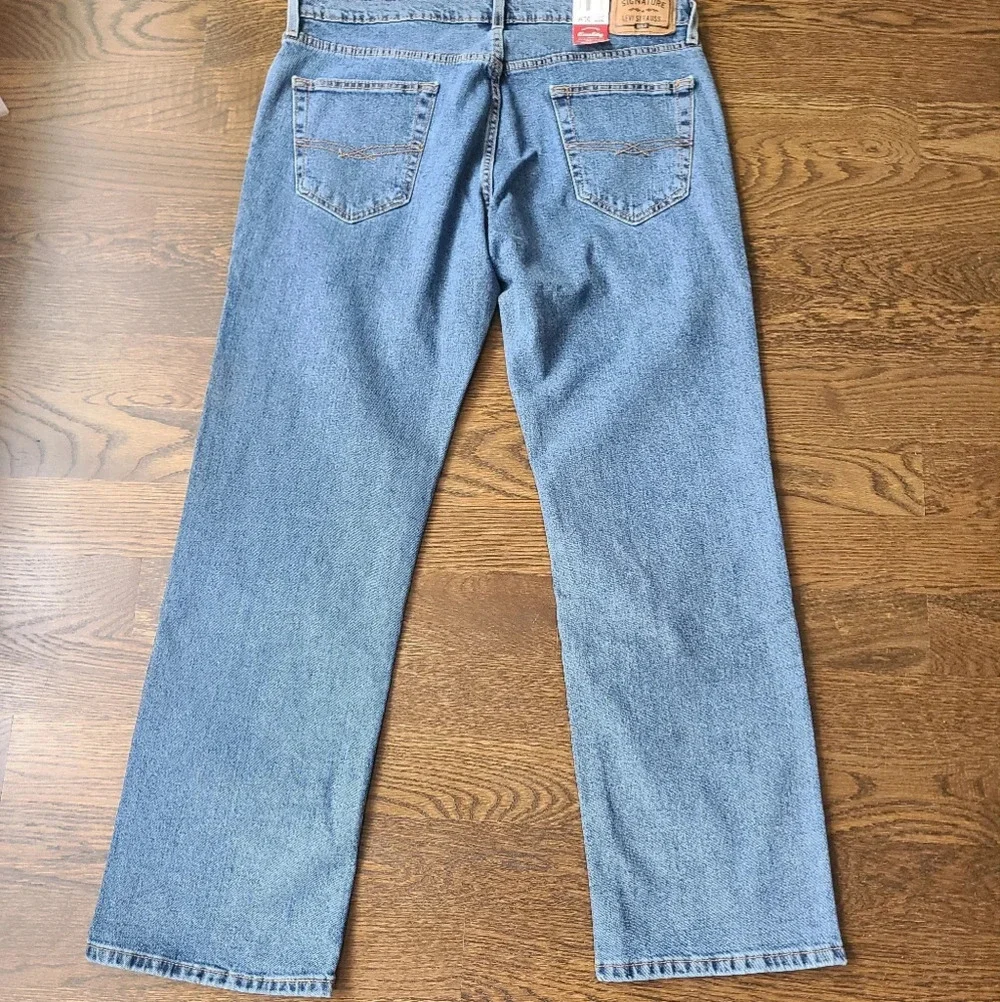 NWT Levi's Strauss Signature relaxed fit size 36×32